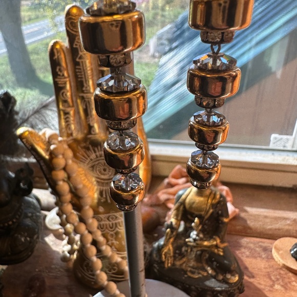 Vintage 1990s costume jewelry chandelier earrings - Picture 3 of 13